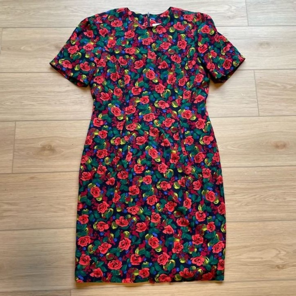 Liz Claiborne Petite Vintage Floral Rose Print Rayon Sheath Dress Navy‎ Red 10P